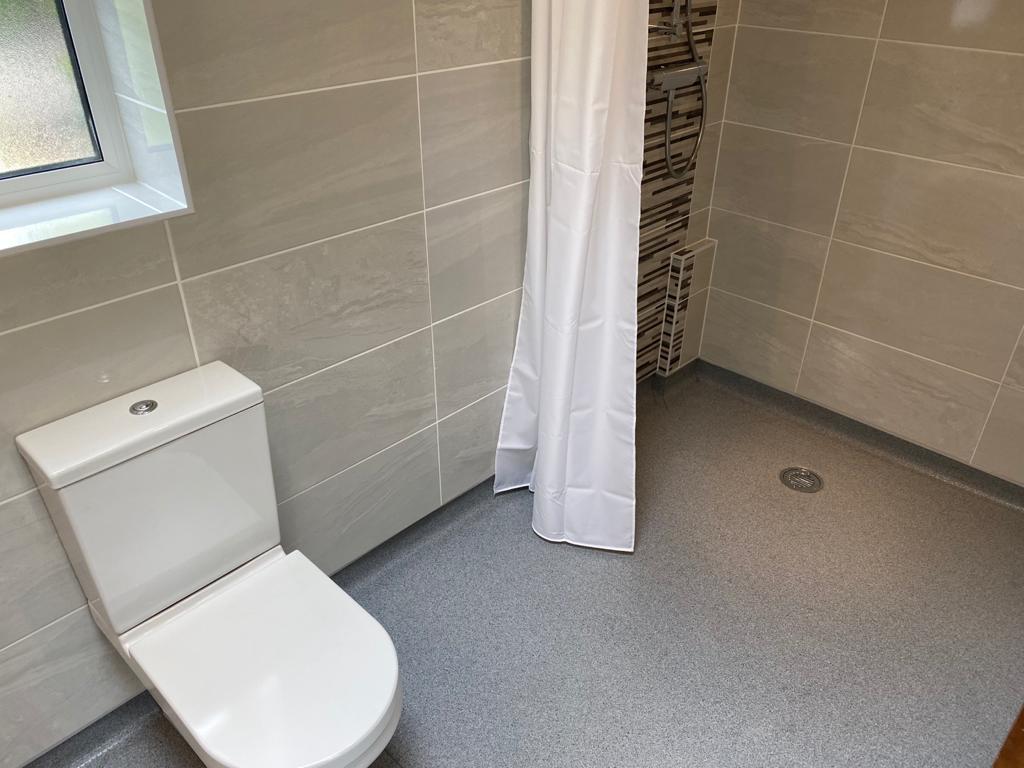New Graded floor shower 