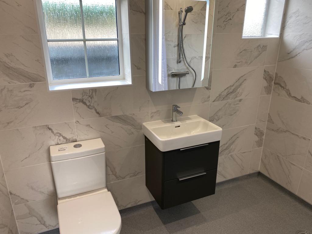 HiB Stratus LED Cabinet